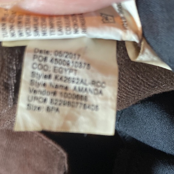 Gloria Vanderbilt Amanda Chocolate Brown Jeans Size 8P - Picture 5 of 5